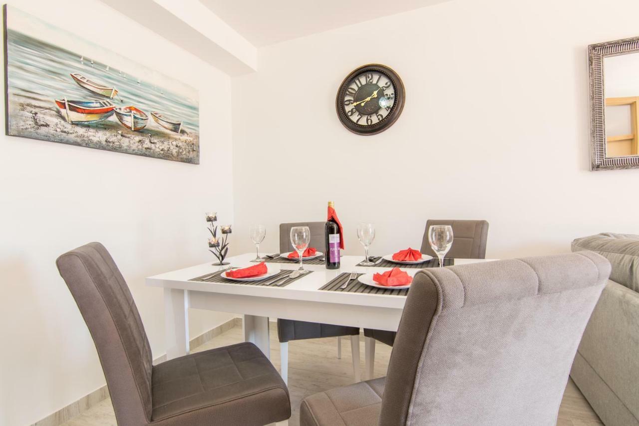 Lidija 2 Apartment มาคาร์สกา ภายนอก รูปภาพ