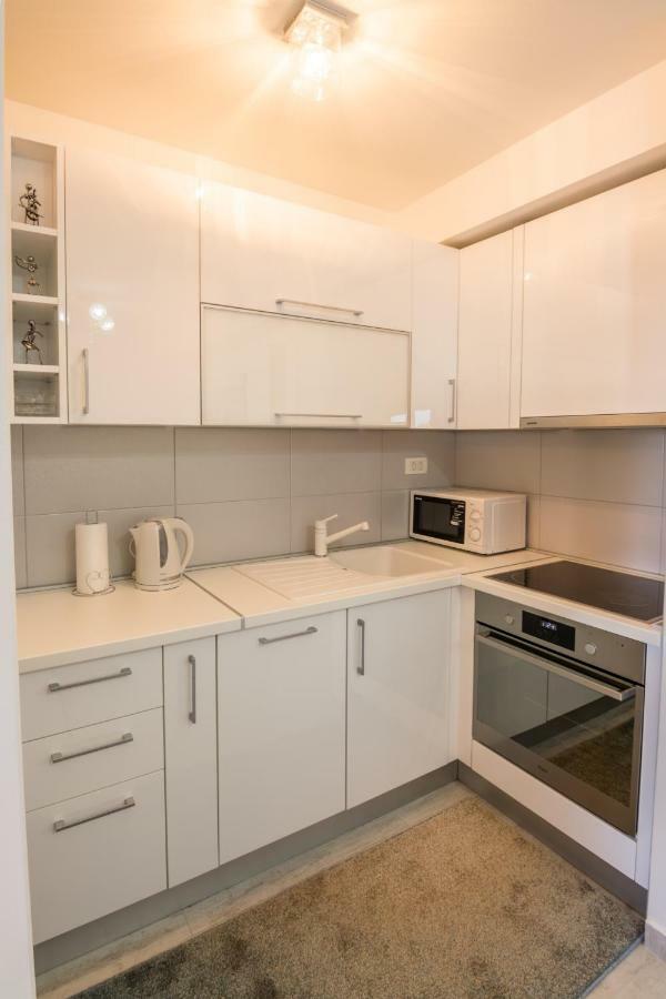 Lidija 2 Apartment มาคาร์สกา ภายนอก รูปภาพ